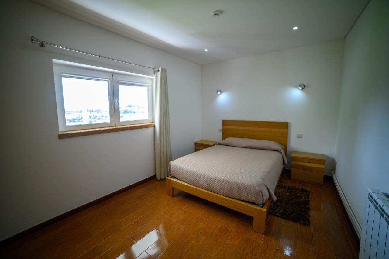 Funileiro, Apartamentos E Quartos Amares Exterior foto